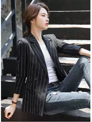 Black blazer women's 2021 spring and autumn Korean version of loose stripes Net red fried Street Leisure Harbor wind small suit jacket