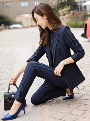 Blue blazer women's 2021 new spring and autumn Korean stripes casual fashion temperament Hong Kong style small suit suit